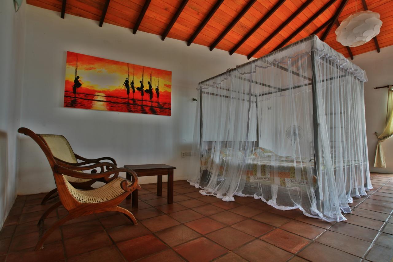 Land'S End Villa Унаватуна Номер фото