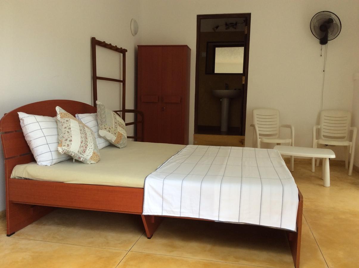 Land'S End Villa Унаватуна Номер фото